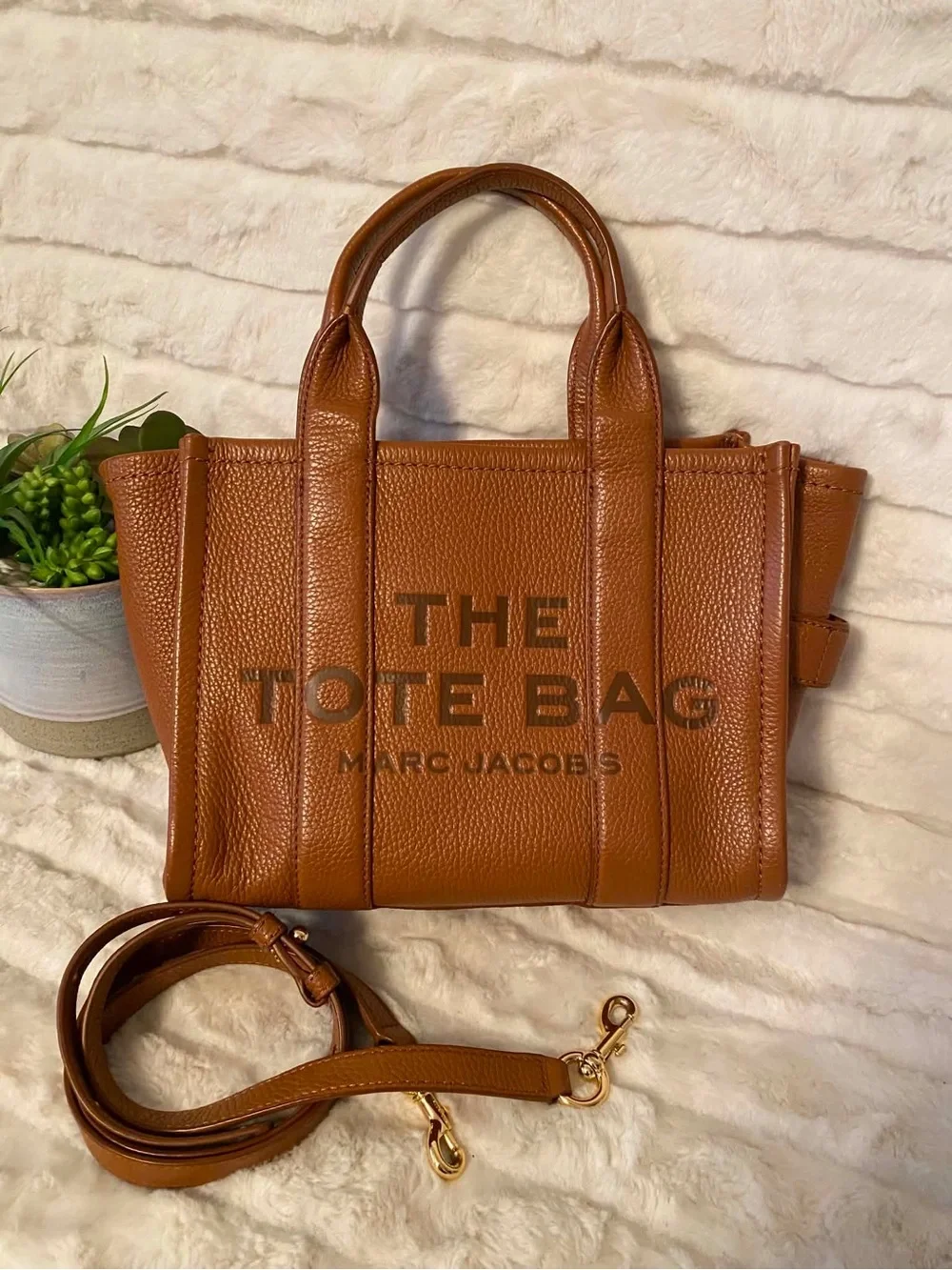 ✨Like New Marc Jacobs The Tote Bag Leather Satchel/Crossbody Bag